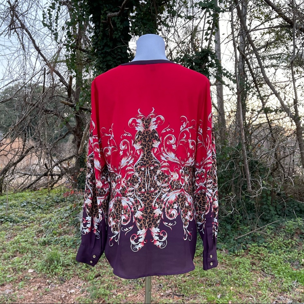 Dana Bachman Blouse. Size 10 - Picture 5 of 9